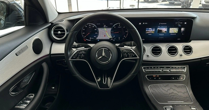 Mercedes-Benz Klasa E cena 148900 przebieg: 128525, rok produkcji 2021 z Czaplinek małe 781